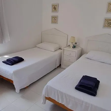 Pau I Mar Villa